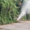 Esta es la fuga de gas en el sector de la Vuelta a la Marrana que tiene cerrada la vía Neira - Aranzazu.