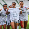 Tatiana Rivera (c) le dedicó a su mamá el gol que marcó este lunes. Once Caldas empató 1-1 con Fortaleza en la fecha 10 de la Liga Femenina.