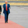 Donald Trump recibió a Vladímir Putin en la base aérea de Elmendorf-Richardson, a las afueras de Anchorage, con una alfombra roja y con una actitud cordial.