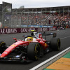 ewis Hamilton de Ferrari durante la clasificación para el Gran Premio de Australia 2026 en el Circuito Albert Park en Melbourne, Australia.