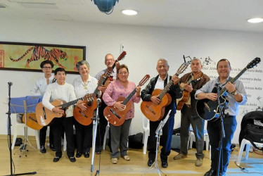 Ninfa Muñoz, María Elena Calderón, Margarita Ramírez, Hely Duque, Ligia Fonseca, Juan de Jesús Mayorga, Hernando Quintero y Fernando Cano.