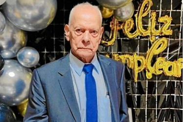 Foto | Henry Giraldo | LA PATRIA A Rafael Quintero García sus familiares y amigos le celebraron su centenario de vida con una eucaristía y una recepción.