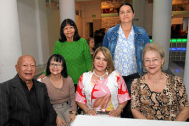 Fotos | Argemiro Idárraga | LA PATRIA Jairo Castro Eusse, Luz Clemencia Castro Buitrago, Blanca Doris Gómez Arias, Estella Buitrago Quintero, Fanny Gómez y Carmenza Ramírez.