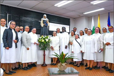 La Congregación de Hermanas Dominicas de la Presentación, celebró en dos actos especiales, sus 150 años de presencia en Colombia.   La Provincia de Manizales reunida en pleno junto a al comunidad de laicos, fue homenajeada después de la Ceremonia Eucarística en la Catedral Basílica de Manizales.