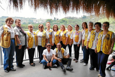 Foto | Argemiro Idárraga | LA PATRIA Grupo de miembros del El Club de Leones Manizales Monarca que asistió al evento.