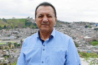 Foto | Lector | LA PATRIA A la edad de 80 años falleció, en una clínica de Manizales, el exconcejal de Neira y comerciante Rogelio Franco Bedoya. Fue un neirano de pura cepa, participó activamente en asuntos políticos y tuvo un rol protagónico en el comercio de la comarca. Quiso como pocos a su pueblo natal, sirvió a sus amigos, fue un hombre bueno, cívico y querido por sus coterráneos.