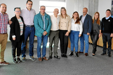Foto | Universidad de Manizales | LA PATRIA El rector de la Universidad de Manizales, Duván Emilio Ramírez Ospina, se reunió con Fabio Gómez Mejía, alcalde de Aguadas, la secretaria de Educación y rectores de las instituciones educativas del municipio. Lo anterior con el fin de establecer estrategias de acceso a la educación de la comunidad del norte del departamento de Caldas. En este espacio el rector estuvo acompañado de directivos de la institución de educación superior.