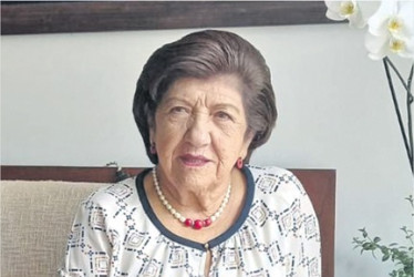 MARÍA SIXTA TULIA ALZATE DE MARTÍNEZ