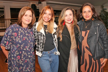 Beatriz Eugenia Pardo, directora ejecutiva de la Fundación Betania; Katherine Hernández; Marcela Giraldo y Jihan Giraldo.