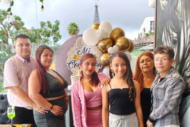 Jhon Cuartas, Norma Sánchez, Verónica Sánchez, Isabella Sánchez, Danelly Gómez y Clara López.