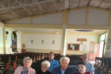 Florinda Zapata, Nelly Zapata, Octavio Zapata y María del Carmen Zapata.