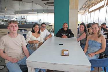 Foto | Argemiro Idárraga | LA PATRIA Michael Veletio, Leyla Lora, José Nieves, Guido Estrada, Daniela Giraldo y María Nieves .