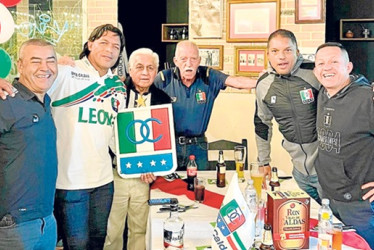 Al encuentro asistieron Eduardo Bedoya; Juan Carlos Henao, arquero y figura clave de aquella final; Carlos Alberto Osorio, médico del equipo campeón; Guillermo Serna; Diego Arango, exjugador del Once Caldas; y Juan Carlos Guzmán, fisioterapeuta del plantel de 2004. Todos compartieron anécdotas y recuerdos de aquella gesta inolvidable.