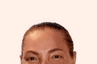 Foto | Cortesía | LA PATRIA  Gladys Alicia Fernández, madre del diputado Luis Alberto Giraldo y esposa del corresponsal de LA PATRIA Luis Ángel Giraldo, falleció. Fue dama gris de la Cruz Roja durante 22 años. Familiares y amigos lamentan su fallecimiento.