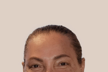 Gladys Alicia Fernández, madre del diputado Luis Alberto Giraldo y esposa del corresponsal de LA PATRIA Luis Ángel Giraldo, falleció. Fue dama gris de la Cruz Roja durante 22 años. Familiares y amigos lamentan su fallecimiento.