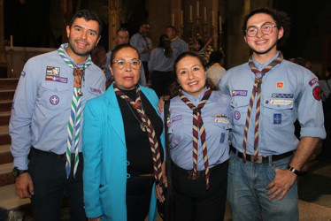 Santiago Tabares, Luz Henao, Sandra Molina y Mateo Mondragón.