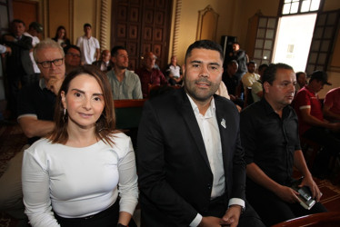 Fotos | Argemiro Idárraga | LA PATRIA Andrea Giraldo, Sebastián Merchán Zuluaga, alcalde de Aranzazu, y Jorge Iván Cardona.