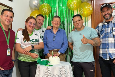 Julián Ramirez, Sandra Ramírez, Andrés Herrera, Jorge Herrera, Misael Torres y Juan Esteban Molina.