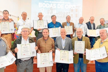 Arriba: Pedro Juan Aristizábal, Carlos Alberto Betancur, Ernesto Sánchez, Juan Carlos Velásquez, Fabián Morales, Orlando Albarán, Álvaro León Urrego y Carlos Alberto Sarmiento. Abajo: Juan Carlos Buitrago, Eleazar Botero, Óscar Duque, Luis Fernando Urrea, Jorge Elías Pérez y Harold Gómez.