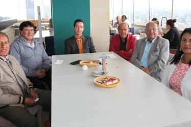 Francined Rincón Isaza, Héctor Correa Pinzón, Rubén Darío García Grajales, Sergio Hoyos Giraldo, Flaminio González y Paula Salazar Uribe.