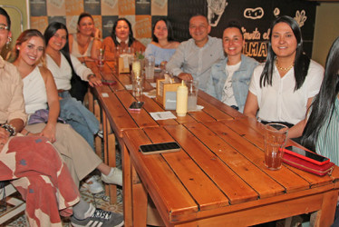 Andrés Felipe Correa, Juliana Rodríguez, Carolina Guapacha, Beatriz Tapias, Liliana Ballesteros, Luisa Muñoz, Giovanny Alarcón, Yury Morales, Diana Cardona y Maricela Tabares.