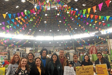 Se realizó de manera exitosa el II Carnaval de Vida y Reconciliación en la plaza de mercado Galería 2022, en Manizales.