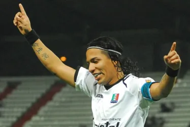 El 2020 fue el año más reciente en el que Dayro Moreno vistió la camiseta del Once Caldas. Luego se fue a Oriente Petrolero de Bolivia y regresó a Bucaramanga. 