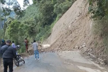 De nuevo hay cierre en la vía Salamina-Aranzazu, sector La Unión