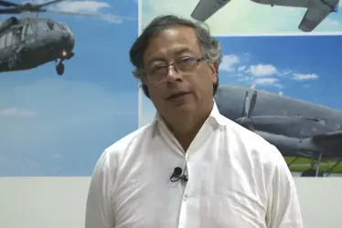 La cuenta en Twitter de la Presidencia de la República (@infopresidencia) publicó que una vez mejoraran las condiciones climáticas, el presidente, Gustavo Petro, se reuniría con la población afectada en Rosas, Cauca.