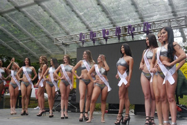 El concurso de belleza Chica Cristal 2023 repitió candidatas de años pasados.