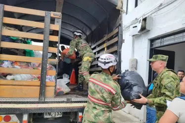 Llevan 9 toneladas de ayudas a afectados por derrumbe en Cauca