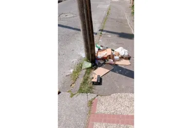 Aspecto de una esquina, la semana anterior en Villa Carmenza. 