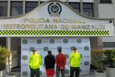 Los indiciados fueron identificados como Zapata y Estefany. Fueron capturados en Solferino por actos cometidos en Palermo.