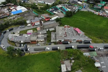 Panorama de la vía Manizales - Bogotá en el sector de Maltería. 