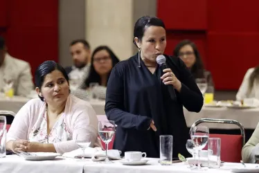 Patricia Tobón Yagarí, durante la conmemoración del Día Nacional de la Memoria y la Solidaridad con las Víctimas del Conflicto Armado ayer en Bogotá. 