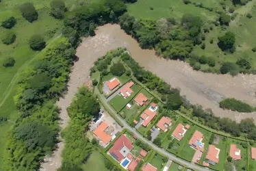 La Policía Caldas le hace seguimiento desde el aire a las zonas de influencia del volcán Nevado del Ruiz. 