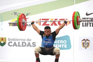 Daniel Arrieta, triple medallista de oro para Colombia en el Panammericano de Pesas de Manizales.