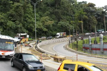 Comité Intergremial de Caldas reclama por el avance de las obras, como la del Intercambiador de Los Cedros. 