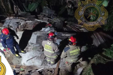 El evento ocurrió sobre las 8 de la noche de este martes. Según el reporte del Cuerpo Oficial de Bomberos de Manizales, no hubo personas heridas ni atrapadas.