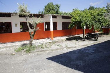 La Alcaldía de Victoria, municipio del Magdalena Caldense, indica que la emergencia está siendo superada. “Dando de alta médica a la mayoría de estudiantes (del colegio rural de Isaza), sin que se presenten casos que revistan mayor gravedad que requiera su traslado para la atención en un hospital de mayor nivel”.