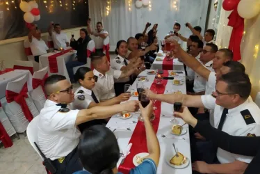 Integrantes del Cuerpo de Bomberos Voluntarios de Aguadas.