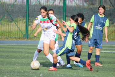 Sufrido resultó el paso de Manizales Fútbol Club a la gran final, debieron someterse al martirio de los lanzamientos desde el punto penal, ahí ganaron 7-6.