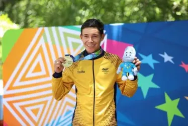 'Supermán' López domina y gana oro en la contrarreloj de los Centroamericanos y del Caribe