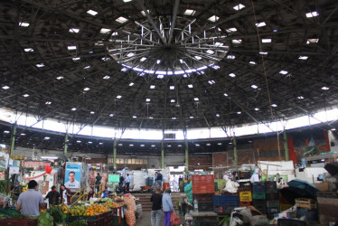 Este es el pabellón central de la Galería, donde ya no reemplazará el techo que cumple 70 años.