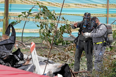 Foto | EFE | LA PATRIA  Hanner David Sánchez Mora, capitán de la aeronave, tenía 33 años de edad y 10 años de servicio en la FAC.