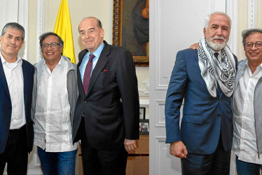 Gustavo Petro se reunió ayer con los embajadores de Israel, Gali Dagan, y de Palestina, Raouf Almalki, en el encuentro con este último lo acompañó Álvaro Leyva, ministro de Exteriores de Colombia.