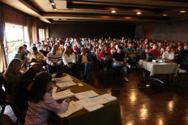 A las 8:00 a.m. llegaron los elegibles para seleccionar su sede educativa.