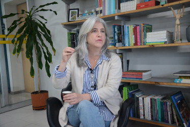 La ministra de Vivienda, Catalina Velasco, entregó noticias sobre el programa de subsidios Mi Casa Ya y habló de su visita de este jueves a Caldas.