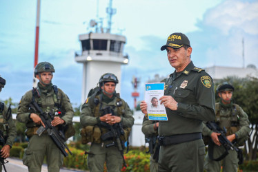 El general William Salamanca lidera la búsqueda del papá de Luis Díaz en La Guajira.