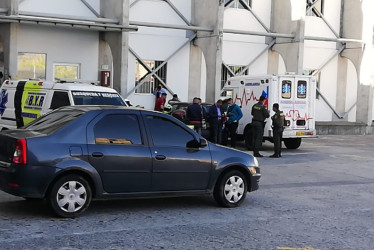 Nada pudieron hacer los médicos por la joven, quien murió antes de ingresar al Hospital de Caldas.